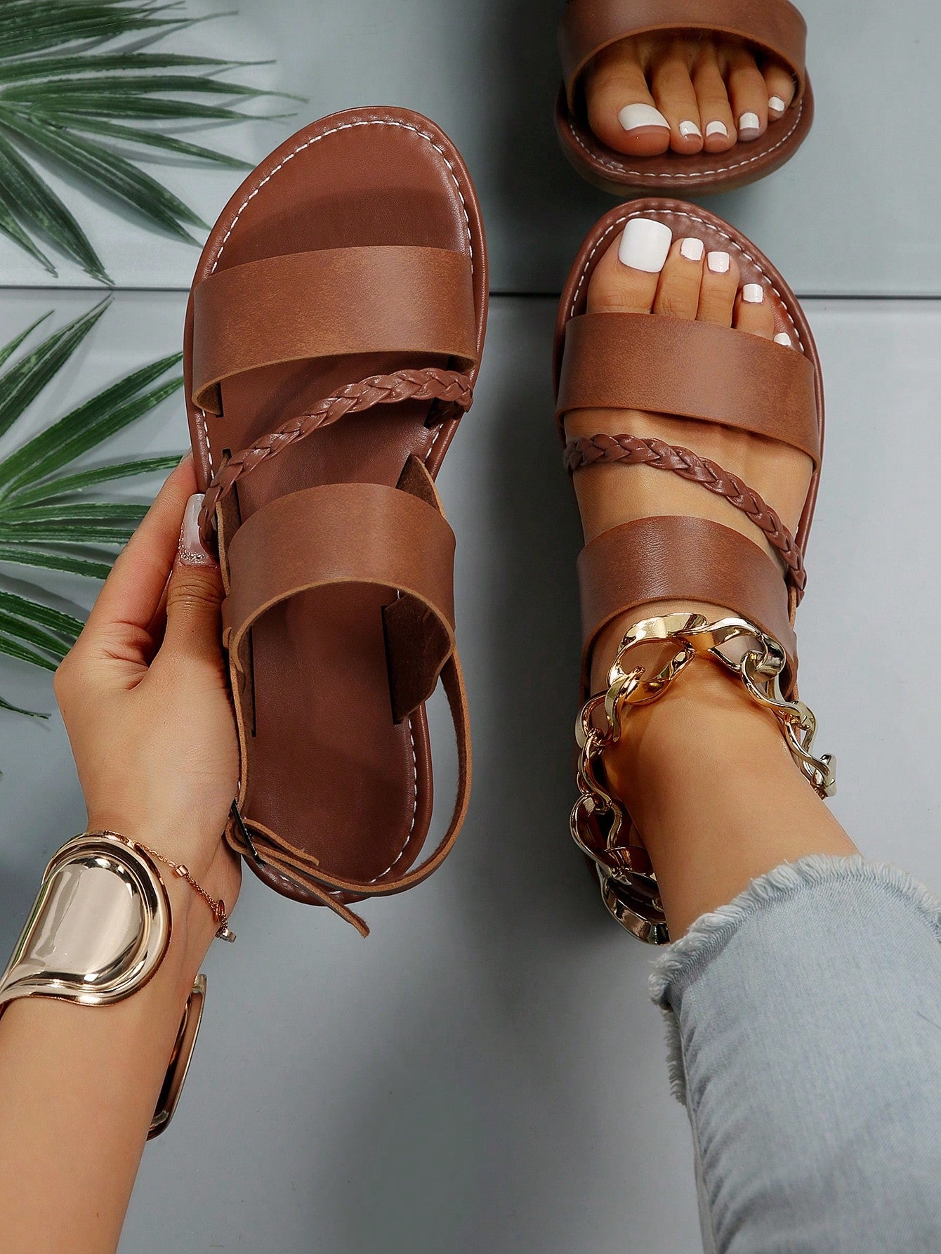 Casual Outdoors Comfy Sandals for Women, Twin Strap Plain Artificial Leather Open Toe Ankle Strap Sandals