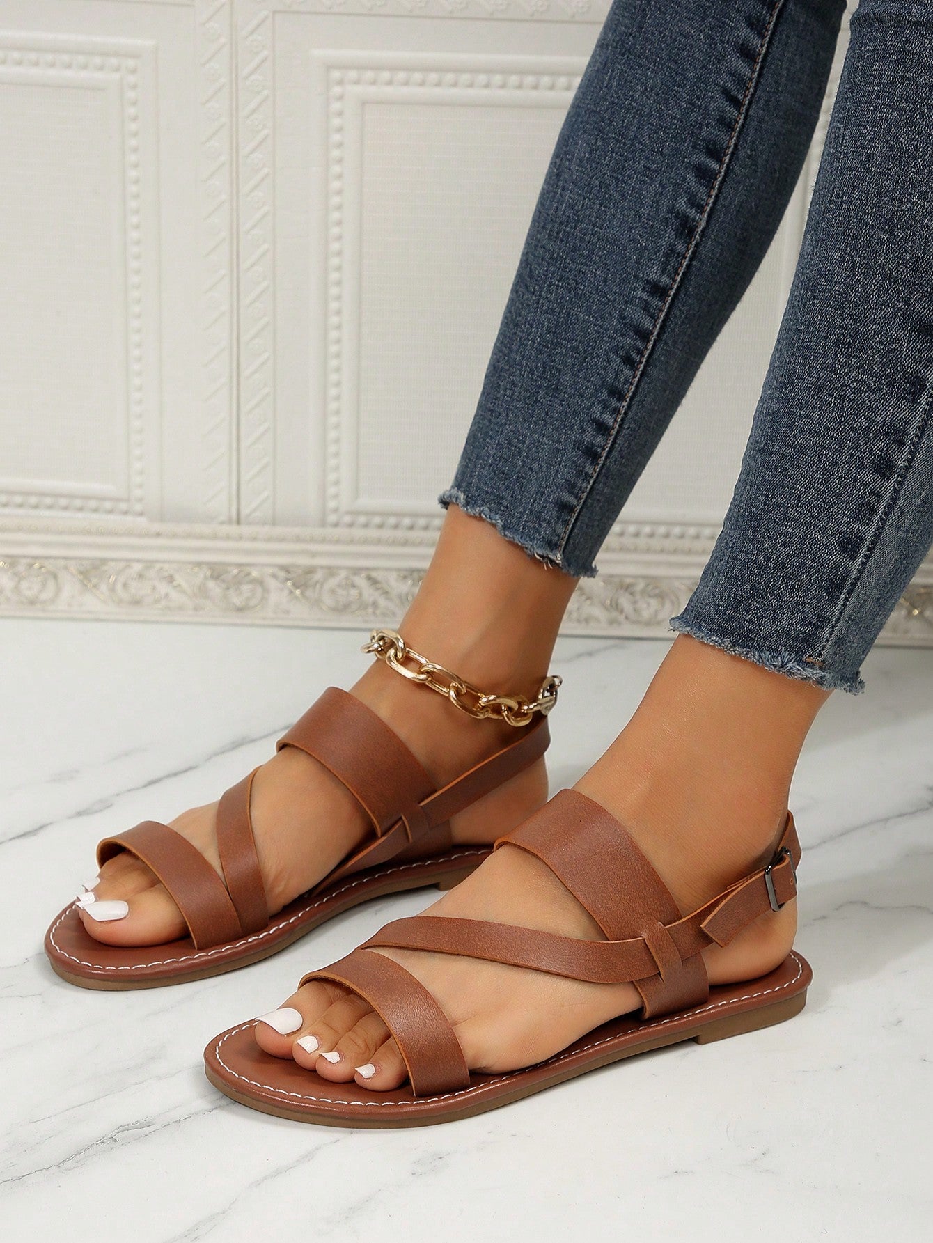 Casual Outdoors Comfy Sandals for Women, Twin Strap Plain Artificial Leather Open Toe Ankle Strap Sandals