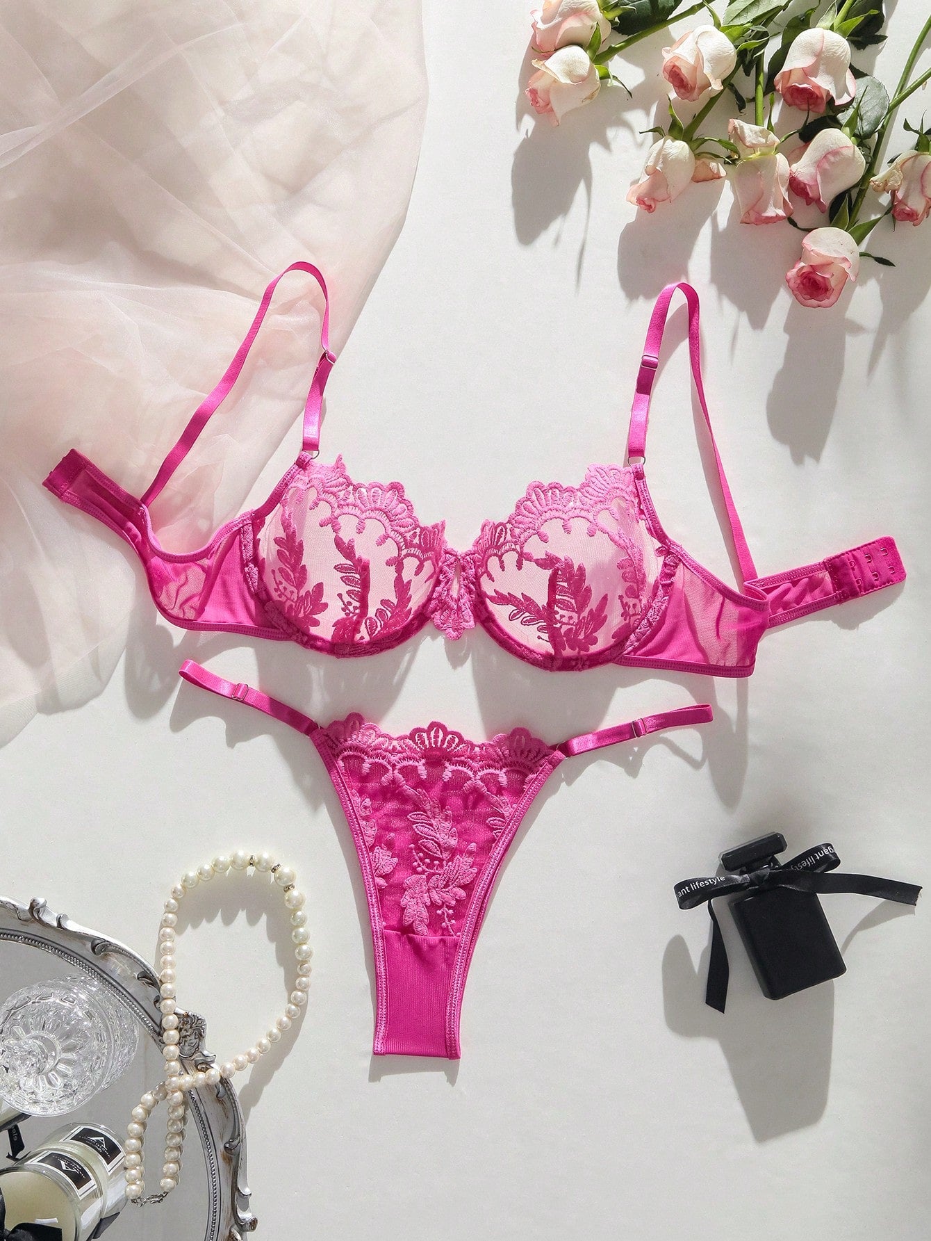 Floral Lace Underwire Lingerie Set