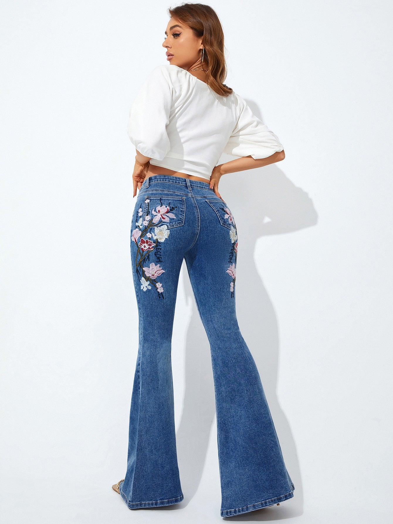 EMERY ROSE Floral Embroidery Flare Leg Jeans