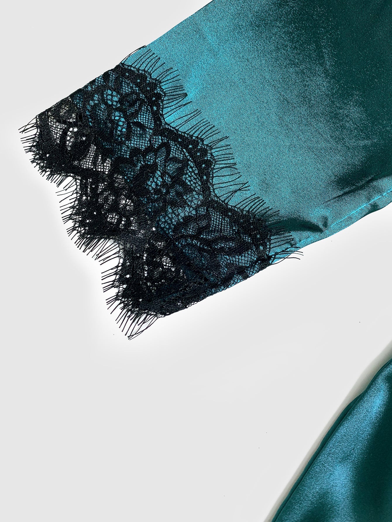 4pack Floral Lace Lingerie Set With Satin Belted Robe