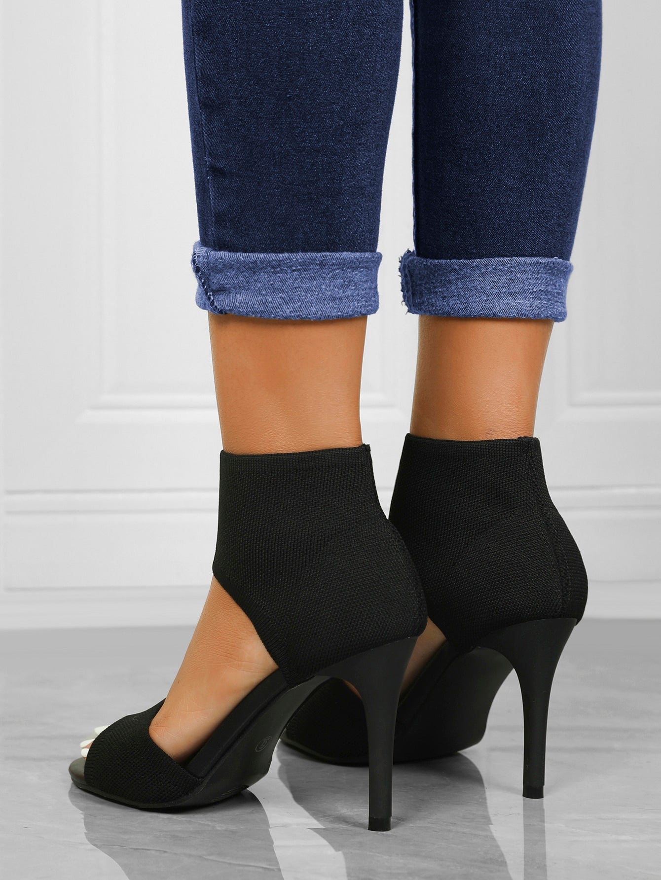 Women Minimalist Stiletto Heeled Ankle Strap Sandals, Elegant Black Solid Heeled Sandals