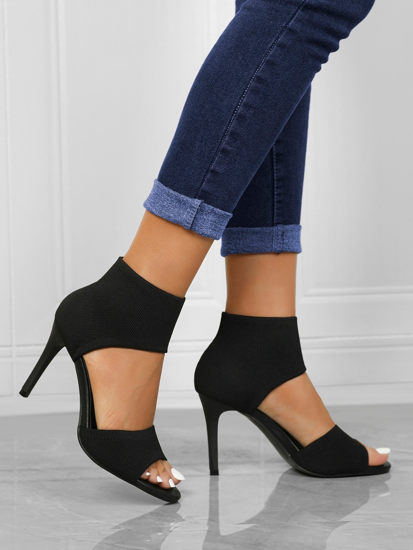 Women Minimalist Stiletto Heeled Ankle Strap Sandals, Elegant Black Solid Heeled Sandals