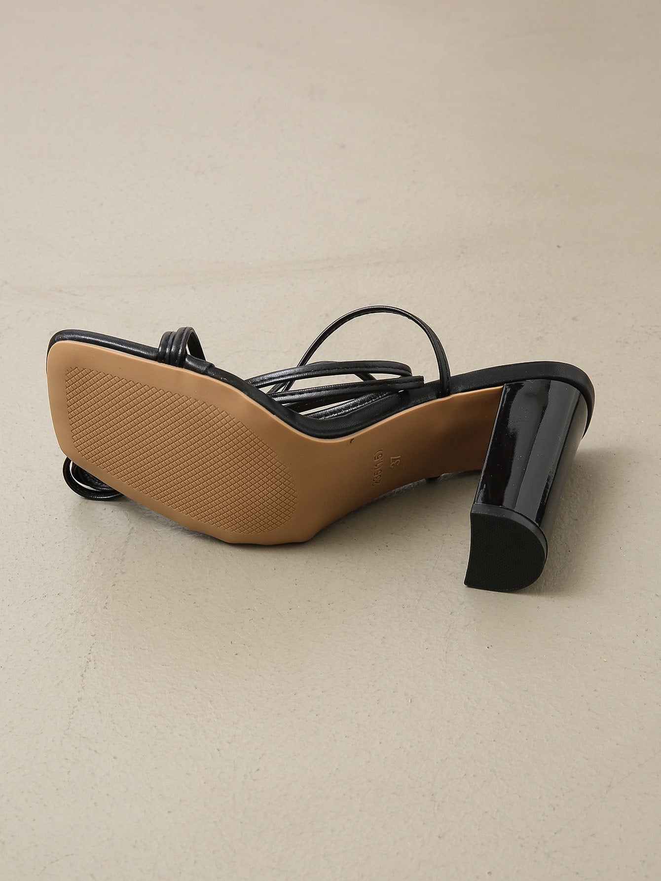 Tie Leg Design Chunky Heeled Sandals