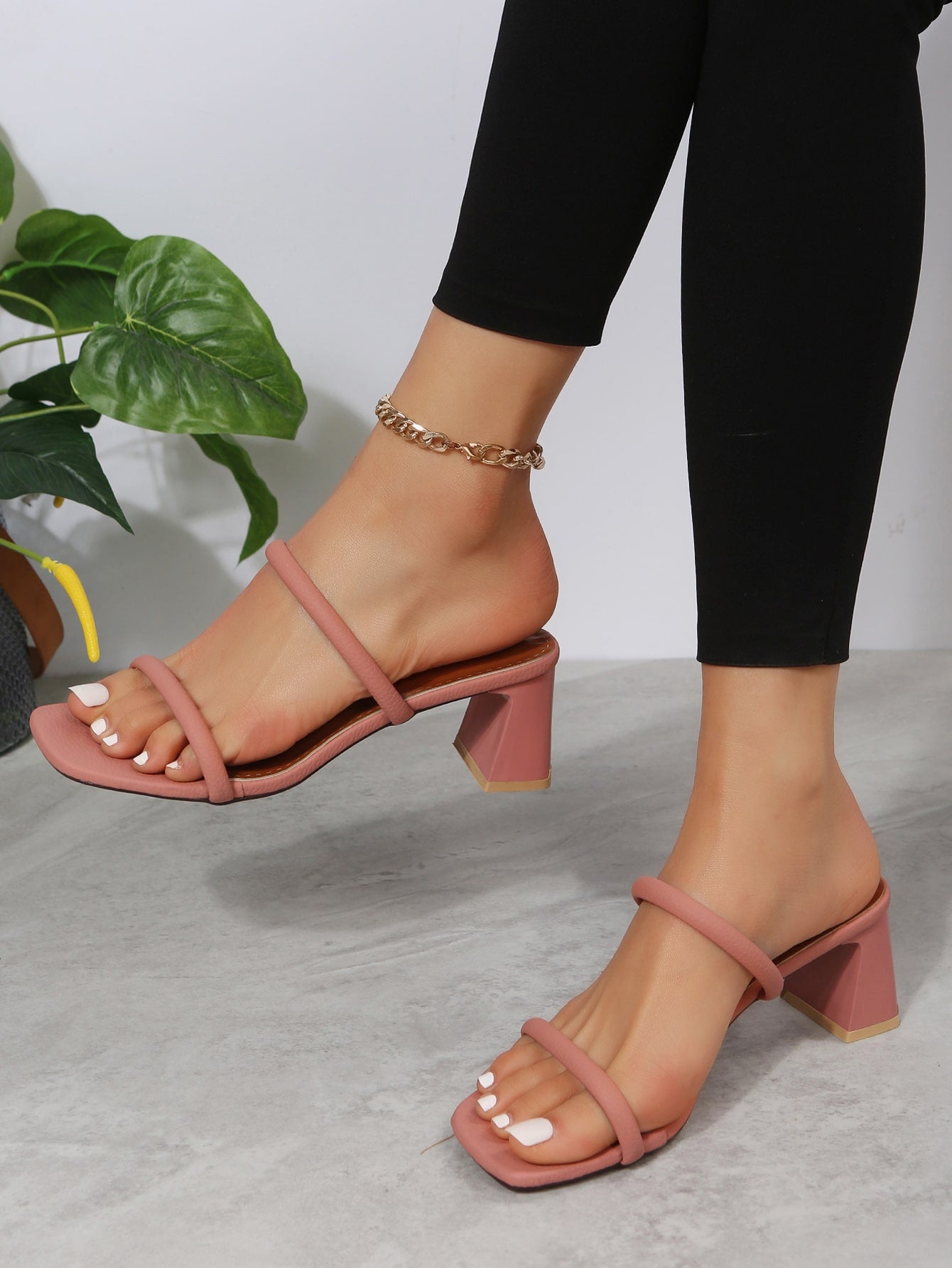 Women Minimalist Chunky Heeled Mule Sandals, Elegant Summer Heeled Sandals