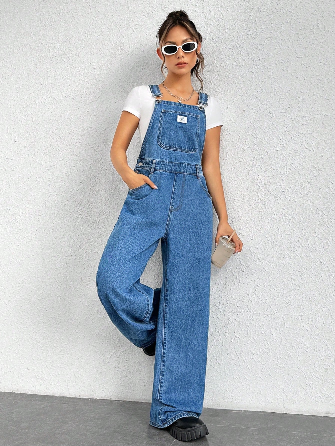 EZwear Letter Patched Detail Denim Overalls Without Tee