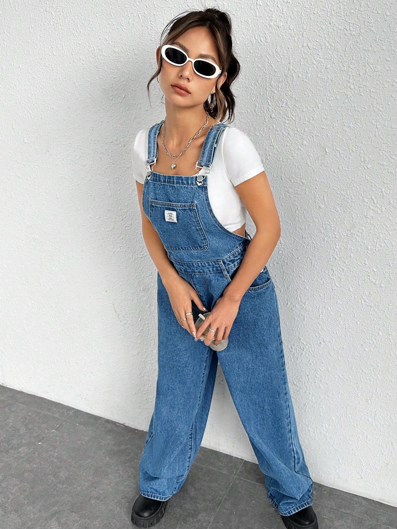 EZwear Letter Patched Detail Denim Overalls Without Tee