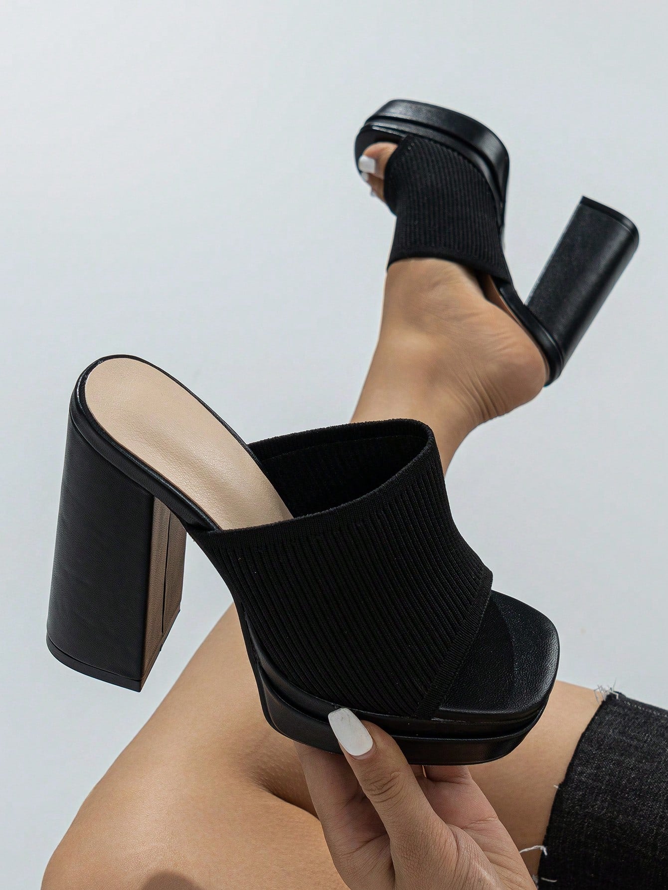 Women Minimalist Platform Chunky Heeled Mule Sandals, Elegant Summer Black Solid Heeled Sandals