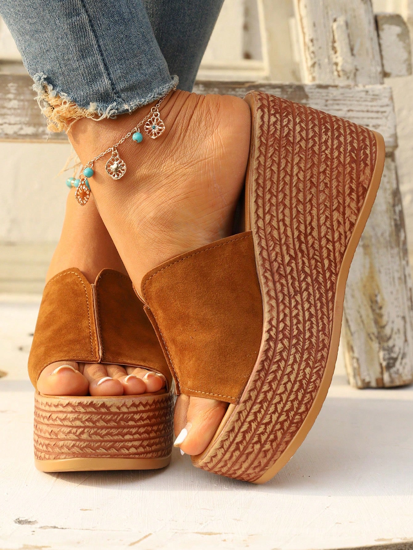 Fahionable  Bow Decor Floral Pattern Bow Decor Ankle Strap Wedge Sandals