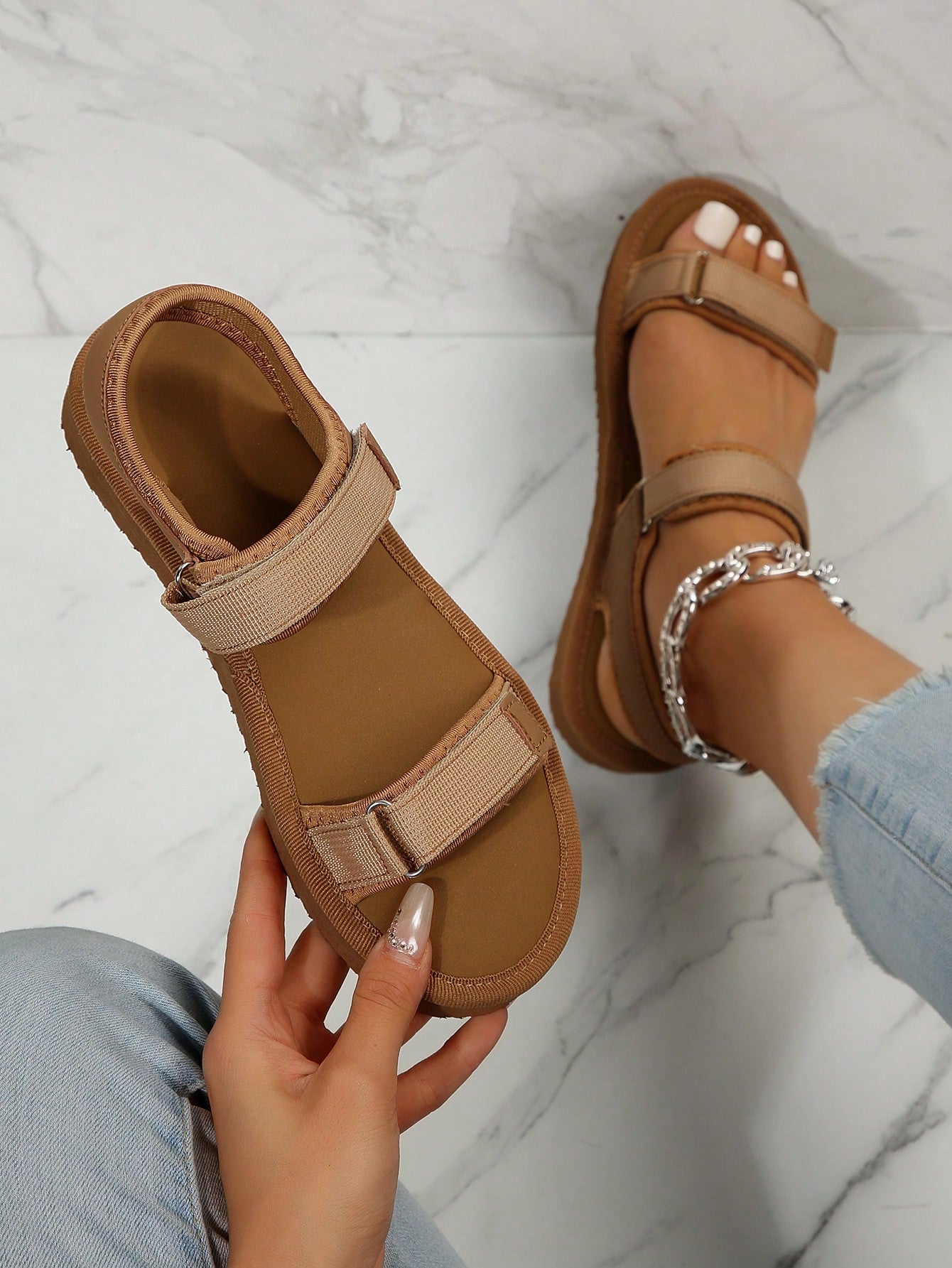 Women Breathable Lightweight Hook-and-loop Fastener Sandals, Sporty Outdoor Fabric Sports Sandals