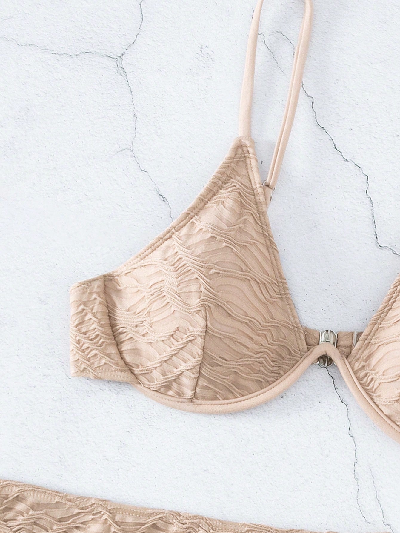 Plain Underwire Bikini Swimsuit With Beach Skirt