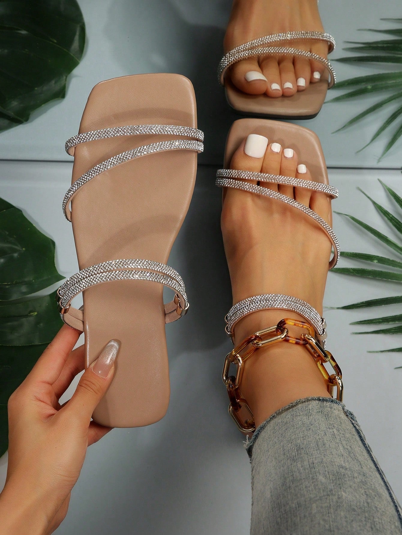 Women  Apricot Rhinestone Decor Flat Sandals, Open Toe Mules For Daily Wear