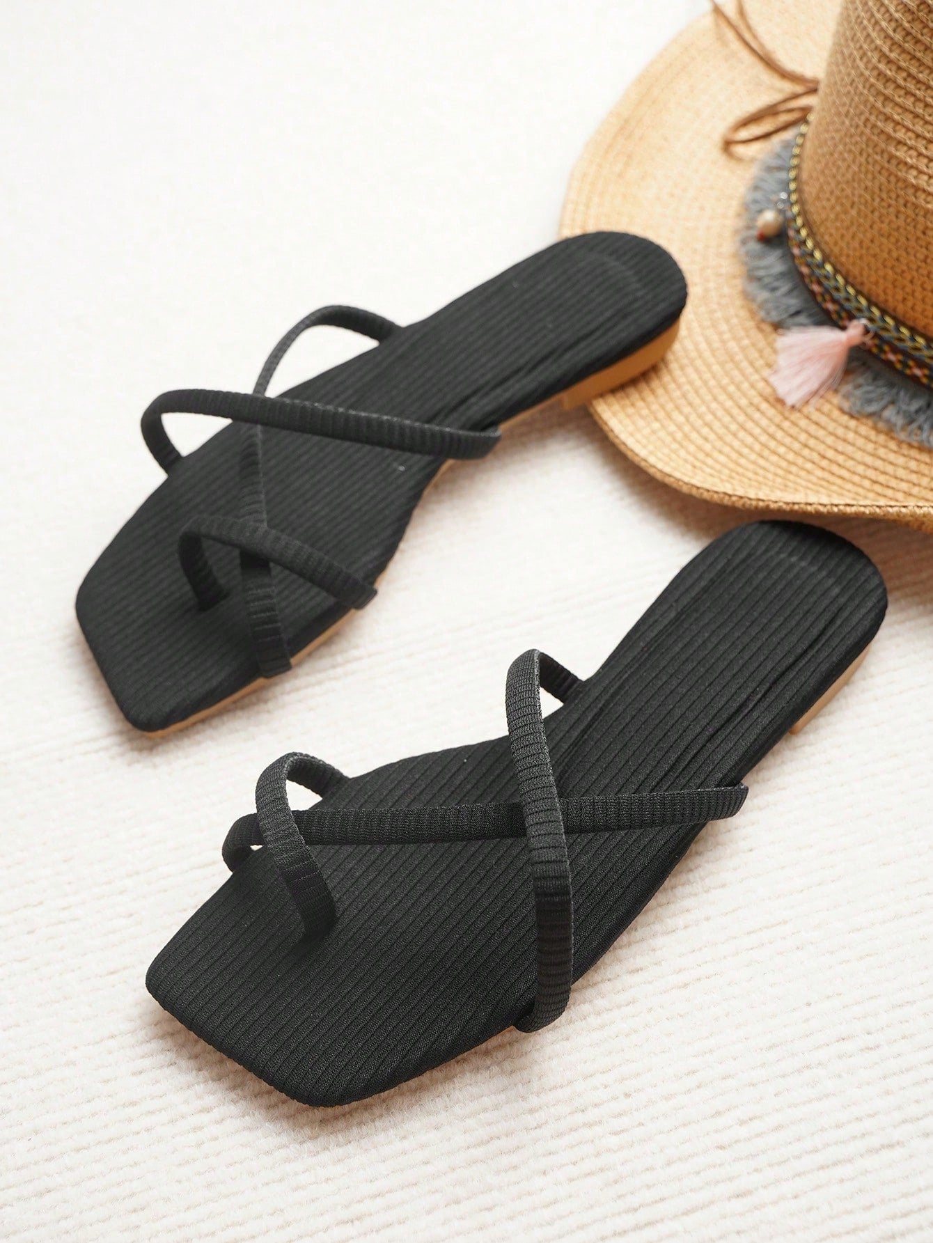 Elegant Outdoors Thong Sandals for Women, Criss Cross Plain Polyester Toe Post Flat Sandals