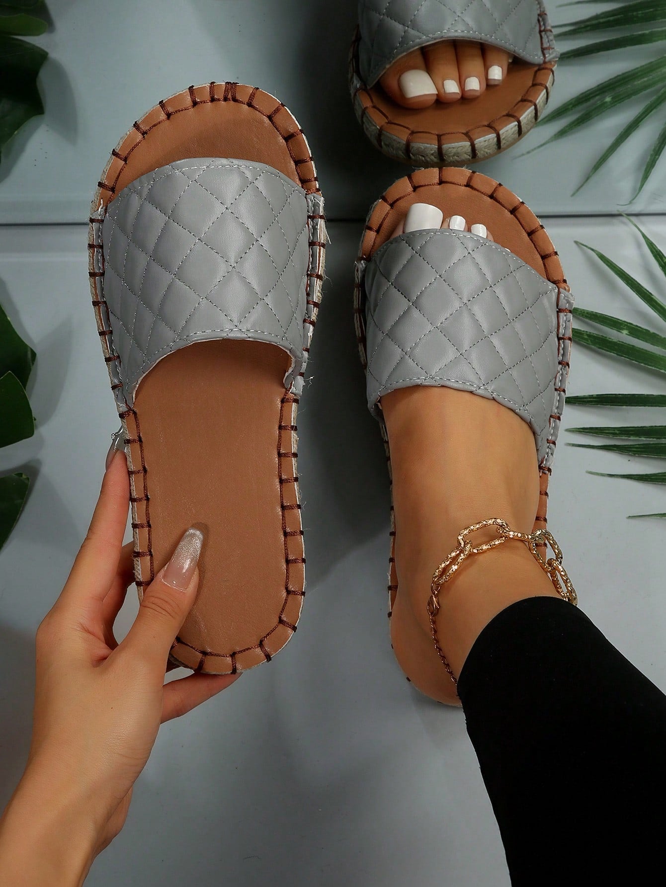 Women Quilted Pattern Espadrille Slide Sandals, Vacation Summer Flat Sandals