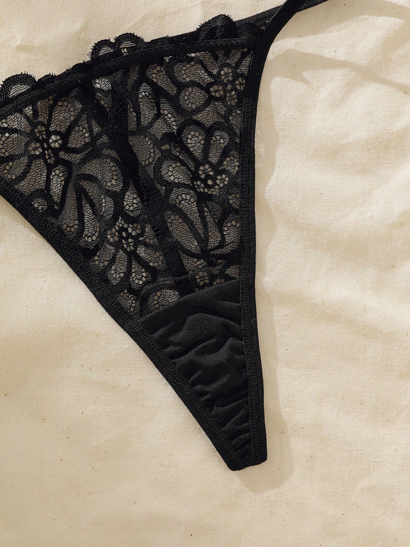 Floral Lace Underwire Lingerie Set