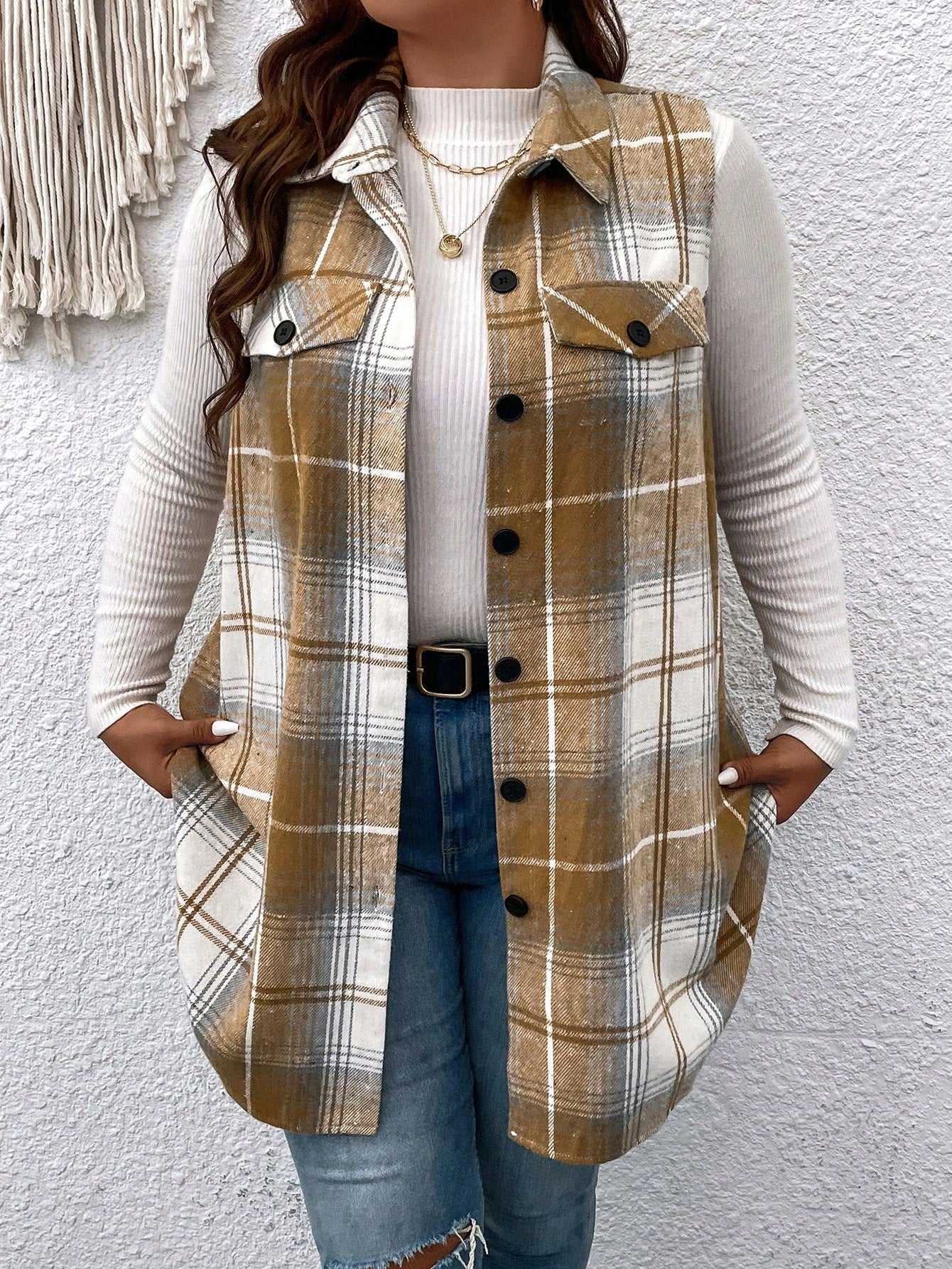 LUNE Plus Plaid Print Flap Detail Vest Coat
