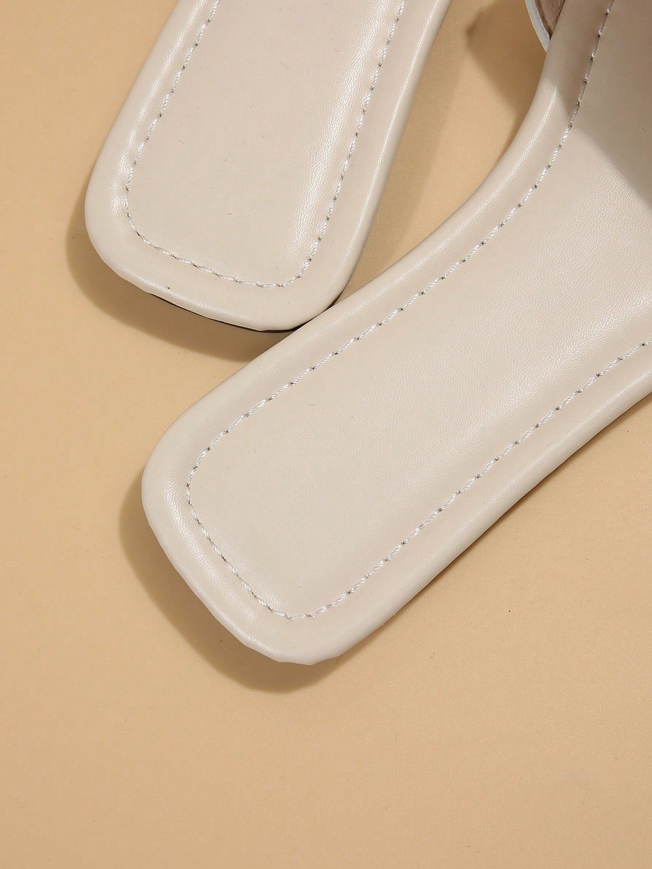 Women's Flat Sandals Plus Size Summer Beach Slippers With Rhinestone Decoration