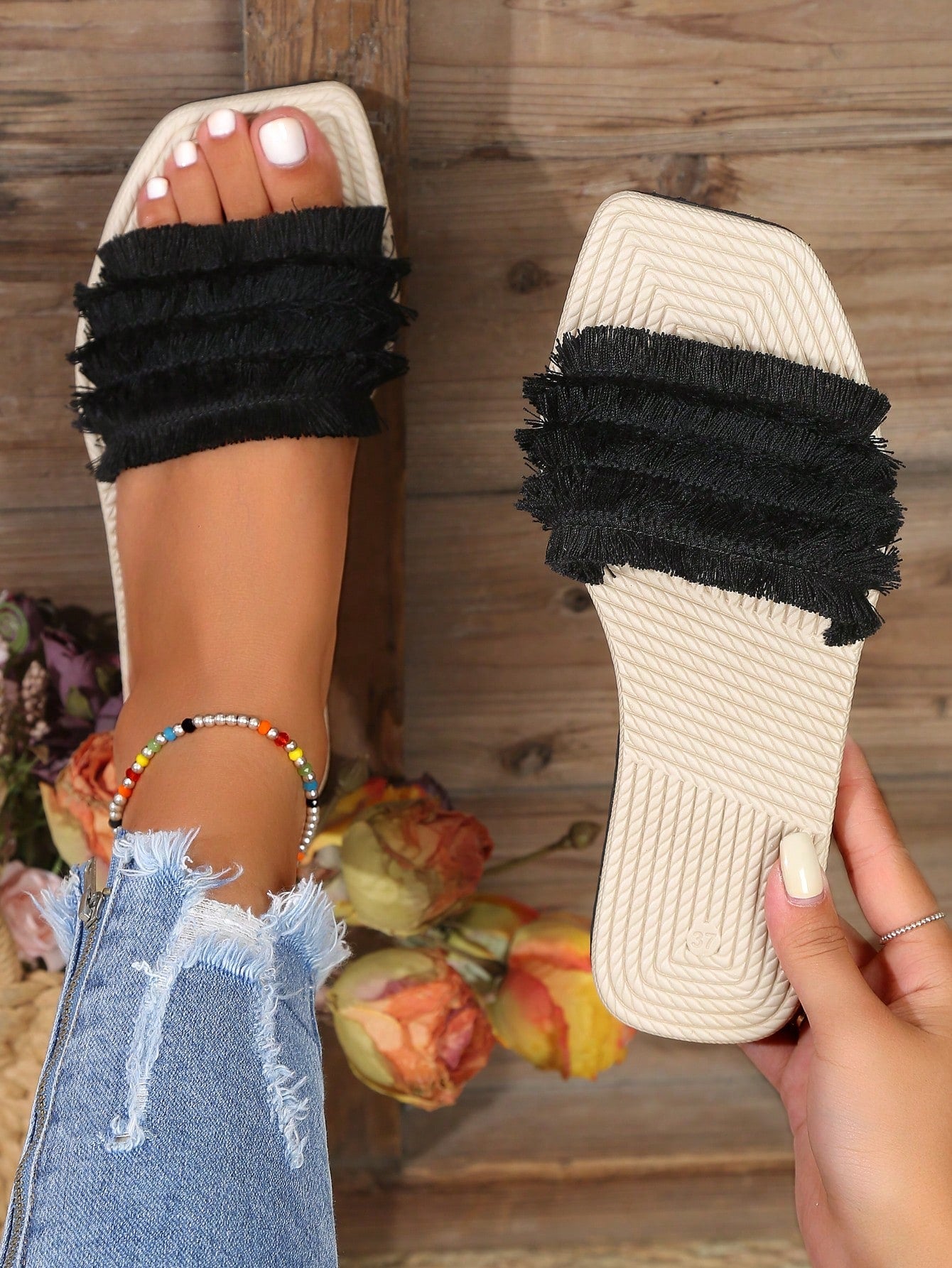 New Arrival Women's Flat Beach Flip Flops, Peep Toe, Fringe Tassel, Easy Slip-on, For Outdoor Wear