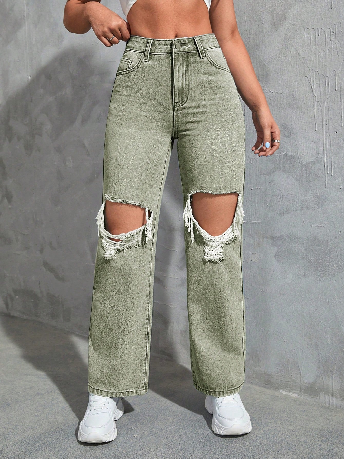 EZwear Cut Out Ripped Jeans