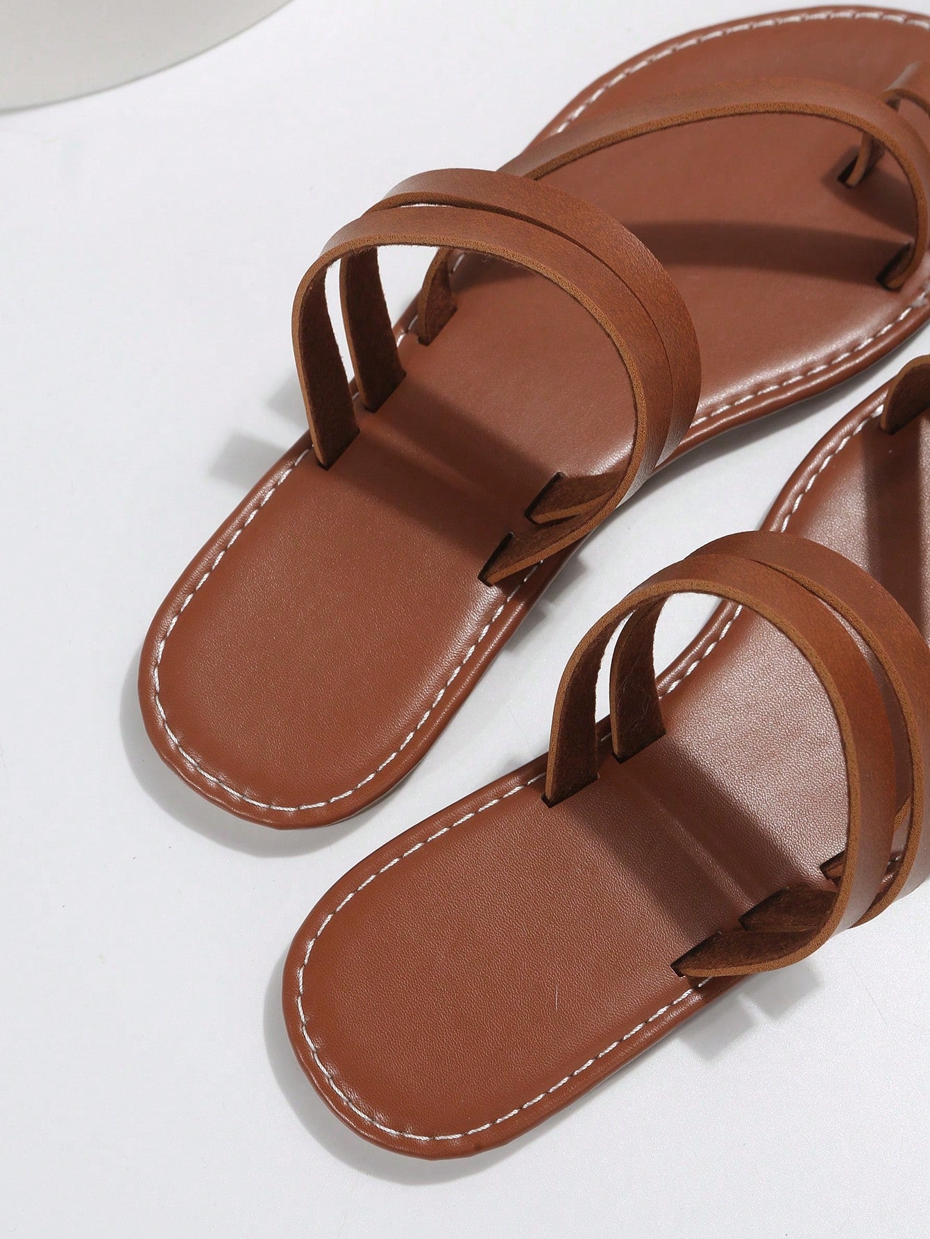 Women's Flat Sandals With Toe Ring, Casual Slip-on Strappy Anti-slip Slides, Outdoor Beach Slippers