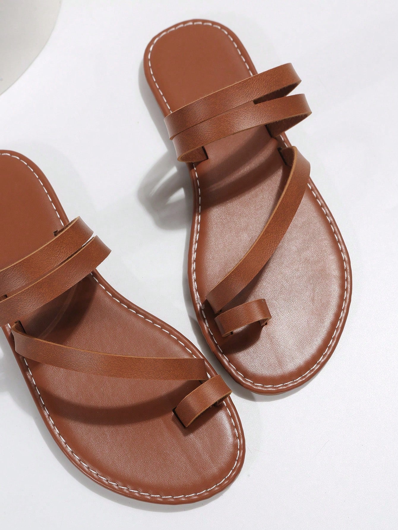 Women's Flat Sandals With Toe Ring, Casual Slip-on Strappy Anti-slip Slides, Outdoor Beach Slippers