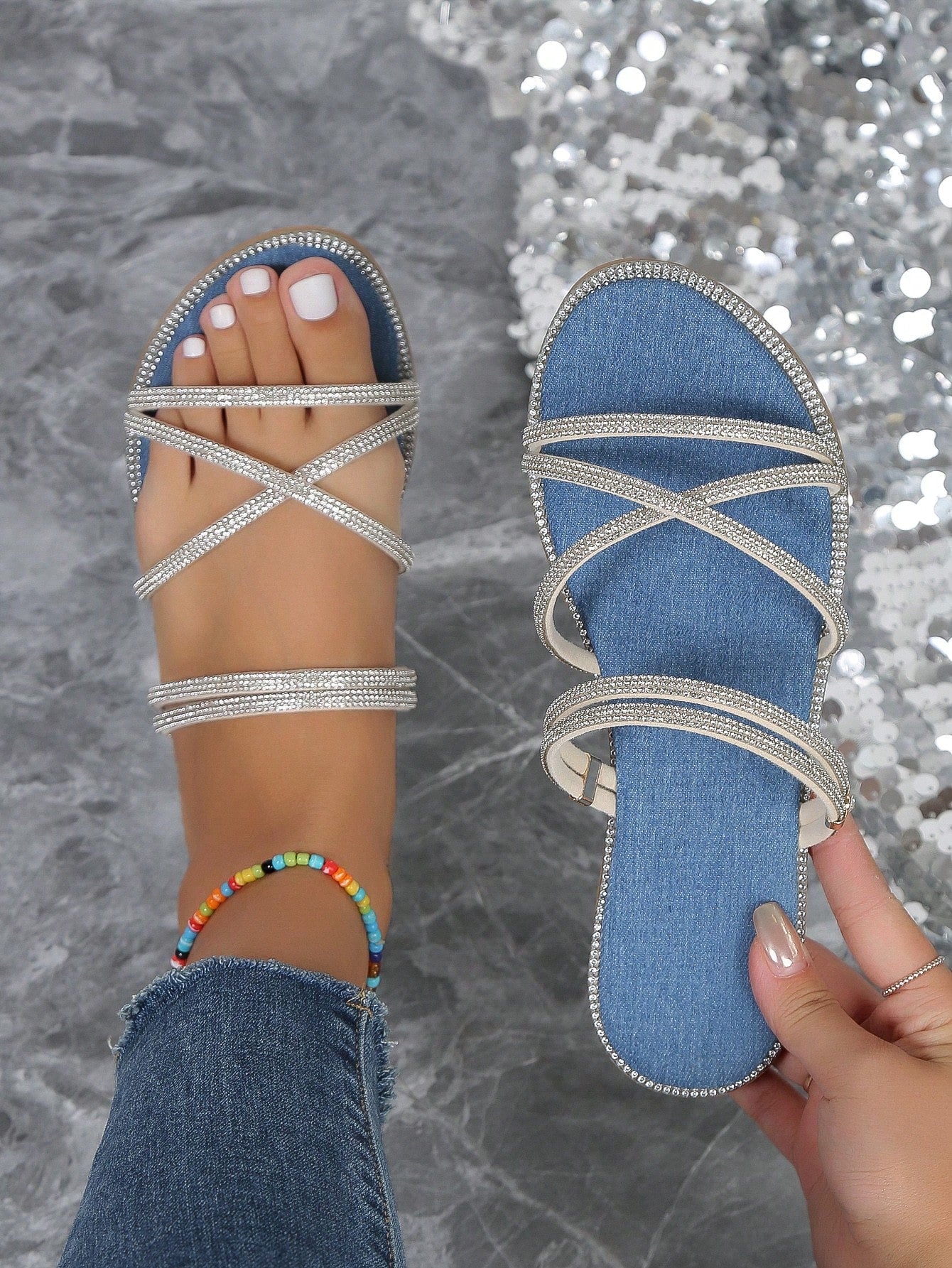 Women's Fashion Rhinestone Decorated Flat Sandals